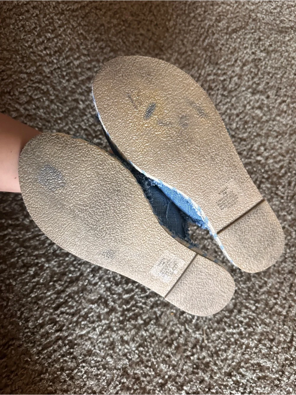 Minnetonka Pepper Blue Frayed Crossover Denim Slide Sandals